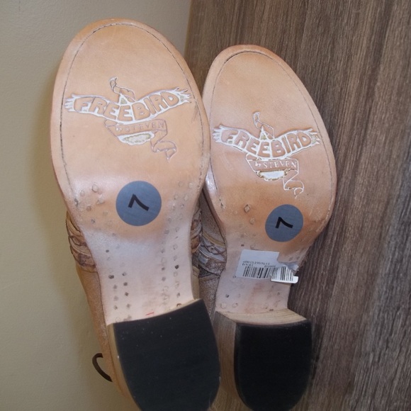 *SOLD* NEW Freedbird by Steven Mayan Boots Sz 7 - Picture 6 of 7